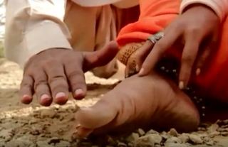 Sara Loren feet photo 7