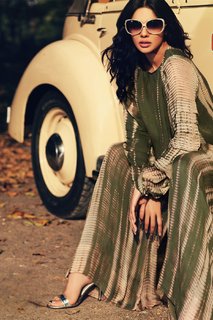 Sara Loren feet photo 18