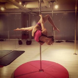 Sara Lumholdt feet photo 15