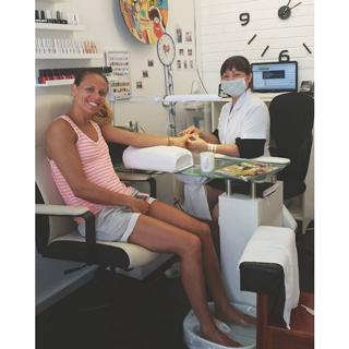 Sara Lumholdt feet photo 1