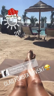 Sara Lumholdt feet photo 3