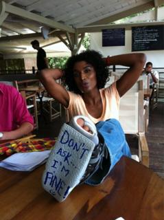 Sara Martins feet photo 12
