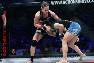 Sara McMann feet photo 2