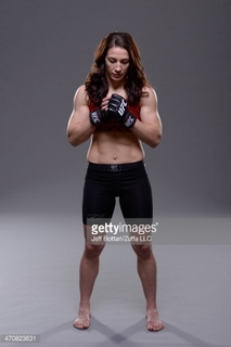 Sara McMann feet photo 1