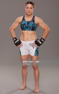 Sara McMann feet photo 2