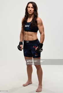 Sara McMann feet photo 4