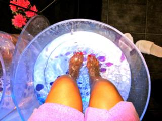 Sara Montazami feet photo 18