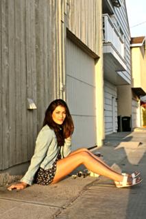 Sara Montazami feet photo 14