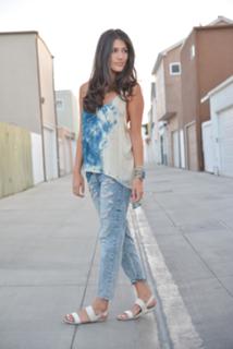 Sara Montazami feet photo 12