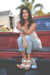 Sara Montazami feet photo 11