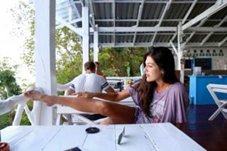 Sara Montazami feet photo 13