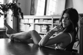 Sara Montazami feet photo 14