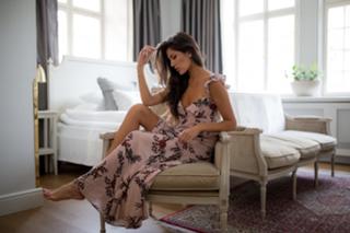 Sara Montazami feet photo 12