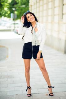 Sara Montazami feet photo 9