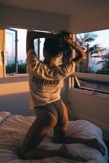 Sara Montazami feet photo 2