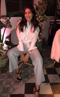 Sara Montazami feet photo 17
