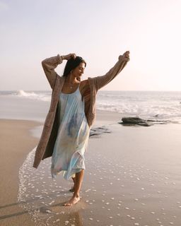 Sara Montazami feet photo 8