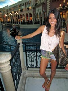 Sara Montazami feet photo 8