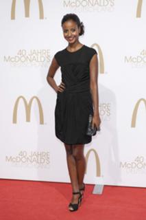 Sara Nuru feet photo 4