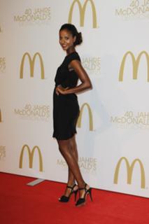 Sara Nuru feet photo 7