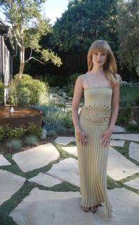Sara Paxton feet photo 1