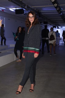 Sara Prata feet photo 9