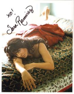 Sara Ramirez feet photo 4
