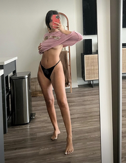 Sara Rose feet photo 7