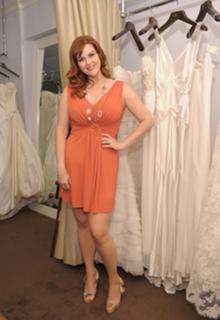 Sara Rue feet photo thumbnail