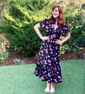 Sara Rue feet photo thumbnail