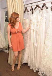Sara Rue feet photo thumbnail