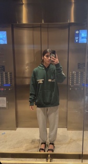 Sara Saffari feet photo thumbnail