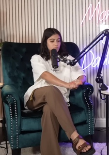 Sara Saffari feet photo thumbnail