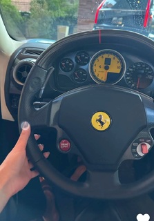Sara Saffari feet photo thumbnail