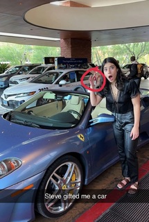 Sara Saffari feet photo thumbnail
