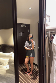 Sara Saffari feet photo thumbnail
