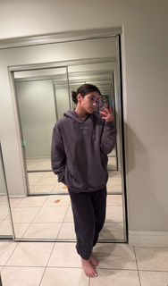 Sara Saffari feet photo thumbnail