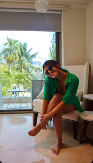 Sara Saffari feet photo thumbnail