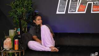 Sara Saffari feet photo thumbnail