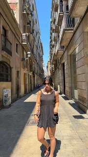 Sara Saffari feet photo thumbnail