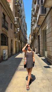 Sara Saffari feet photo thumbnail