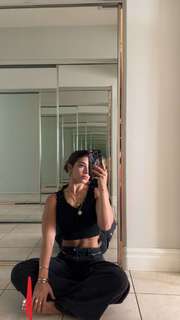 Sara Saffari feet photo thumbnail