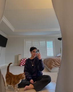 Sara Saffari feet photo thumbnail