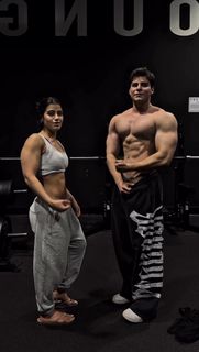 Sara Saffari feet photo thumbnail