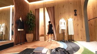 Sara Saffari feet photo thumbnail