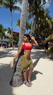 Sara Saffari feet photo 2