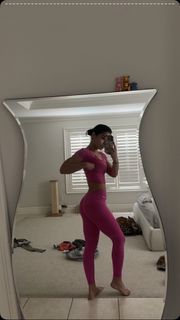 Sara Saffari feet photo 3
