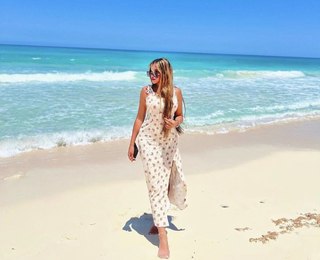 Sara Salama feet photo thumbnail