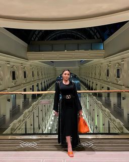 Sara Salama feet photo thumbnail