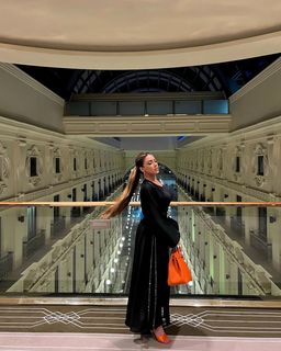 Sara Salama feet photo thumbnail